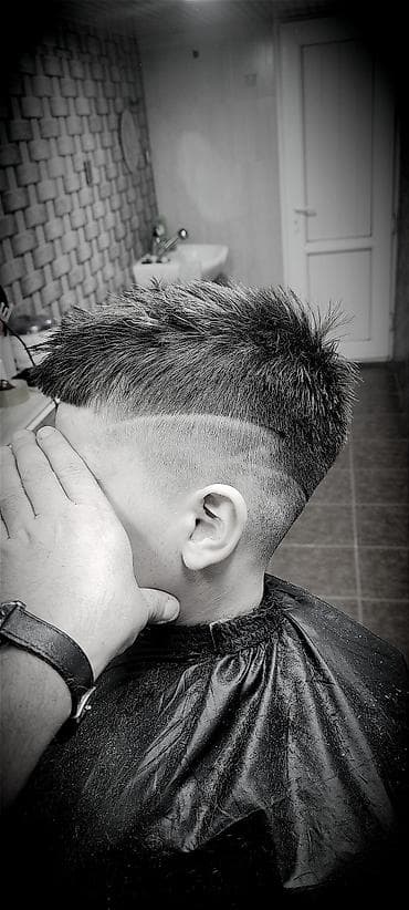 Bərbərlər | Saç kəsimi