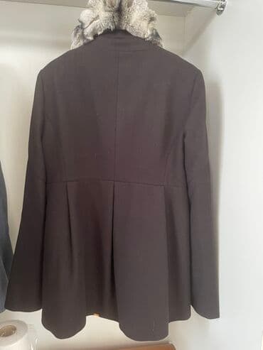 kişi dəri godəkcələr: Yenidir350 azn alınıb70 azn a satılır, çox şirin modeldi, qiymətdə — 2