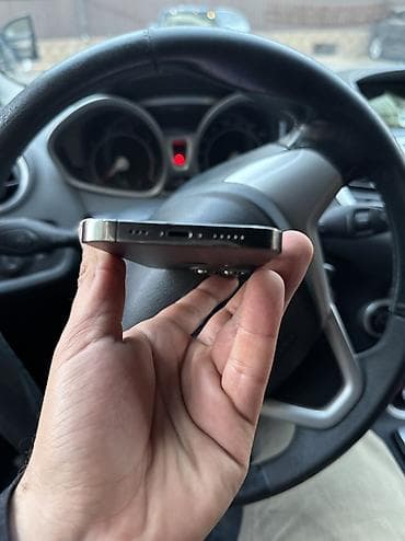 iphone 17 pro dubay: IPhone 13 Pro, 256 GB, Graphite — 7