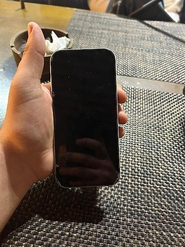 2 ci el iphone 7 plus: IPhone 17 Pro, 256 GB, Gümüşü, Face ID — 4