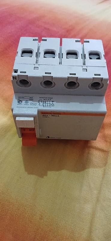 elektrik tava: Rubilnik təzədor alınıb işlədilməyib 1 ay yoxdur almışam 50 manata — 5