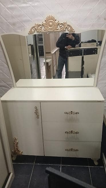 ev guzguləri: İkinəfərlik çarpayı, 2 tumba, Azərbaycan, İşlənmiş — 8