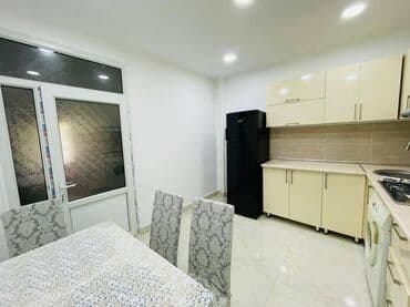 kirayə ev mingəçevir: 28 may, Heydər Əliyev sarayının yanında, 2 mərtəbəli binanın 1-ci — 1