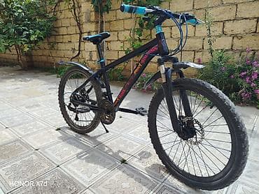 trek velosipedleri: Dağ/şossə tipli velosiped - Gövdə: yüngülmetall, qara rəngdə — 7