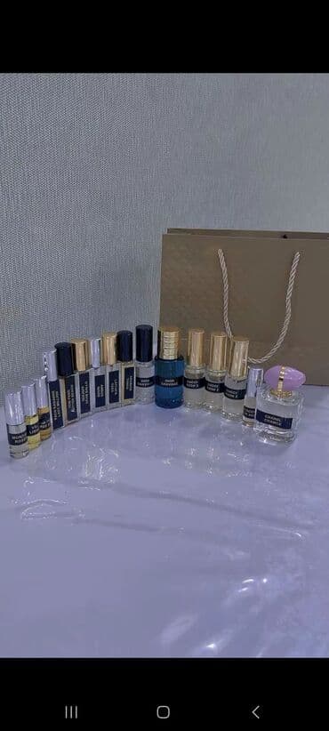 Натуральные волосы, парики: Keyfiyyətli ətir axtaranlar üçün düzgün seçim. Delüks keyfiyyət, xoş — 10