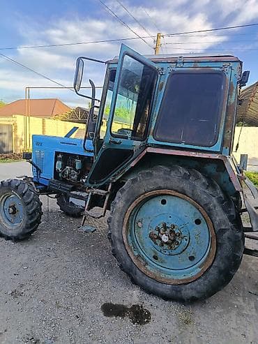 opel guzgu: Belarus MTZ 82.1 traktor - 4x4 (ön aparıcı), universal kənd — 4