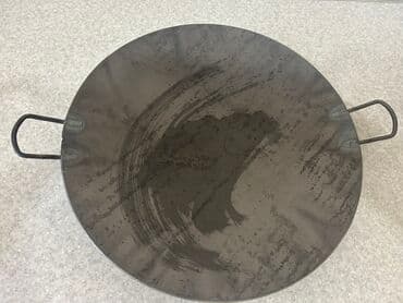sac qazla: Saç ici satılır.Ayaqaltılığı və tavası var. Dəmirdir.Təzədir.Çeşıdlər — 11