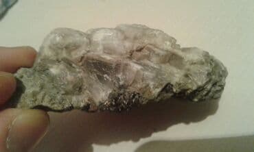 ayaq ustu saat: Mineral daş — 7