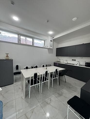 kiraye ofis verirem: İcarəyə ofis sahəsi duz Nerimanov metro yani 4 mertebe, her mertebede — 3