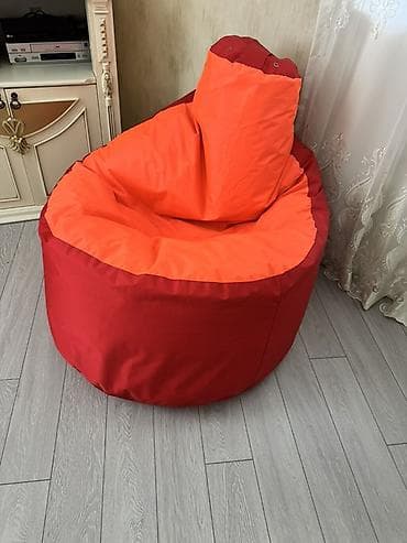 sutular: Rahat oturmaq üçün böyük ölçülü puf kreslolar (bean bag). - Model — 5