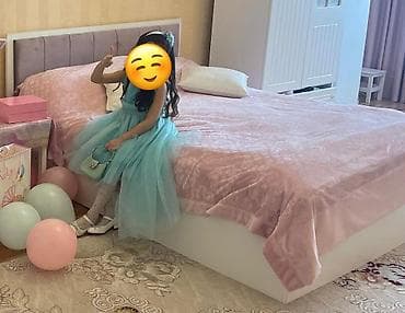 Bazalı taxt 180azn.matrası var, 160x2mt. Ünvan Azadlıq mt (fidan
