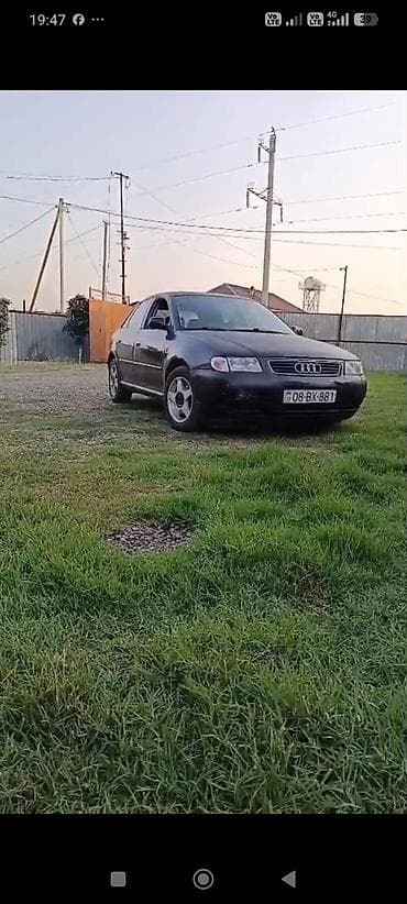 bmw e39 oluxana: Audi A3, 3 qapılı həcmli hatchback, qara rəng. - Kuzov: kompakt — 2