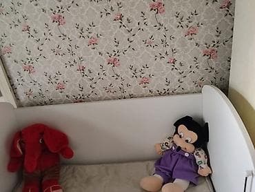 Uşaq mebeli: Oğlan və qız üçün, Dördbucaq, Beşik, Matras ilə, Yellənmə mexanizmsiz — 2