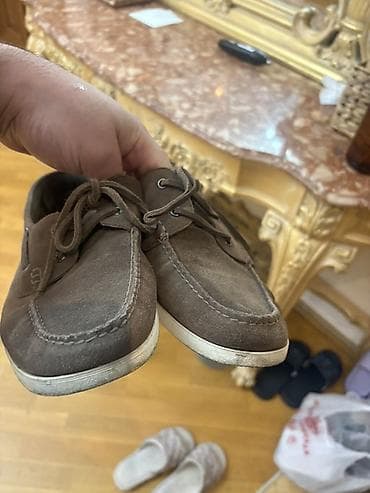 mango velicina 20: Kişi loafer/boat shoes – süet material, qəhvəyi rəng. - Üst hissə — 2