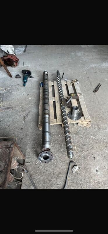 Snek umumi uzunlugu 2 metr 80lik . Mator reduktor hazir