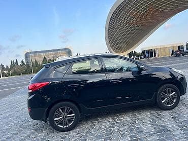 p4 disk: Hyundai ix35, qara rəng, şəhər və ailə istifadəinə uyğun yığcam — 8