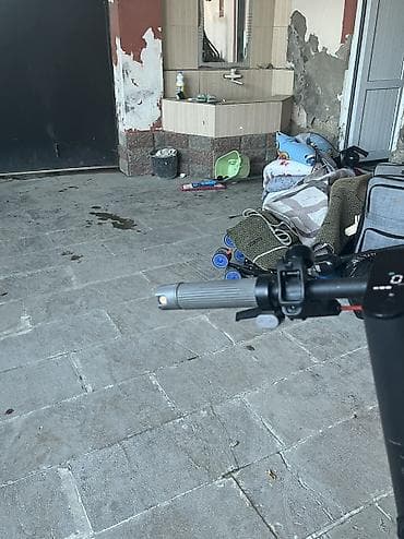 cd disk: Xiaomi Electric Scooter 5 * 🛴 Maksimum sürət: 25 km/saat * 🔋 — 7