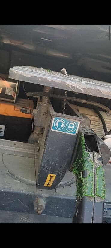 ağaç kesen makineler: İşlənmiş Uqlorez 2300 W-dan çox, 355 mm, Ünvandan götürmə — 1