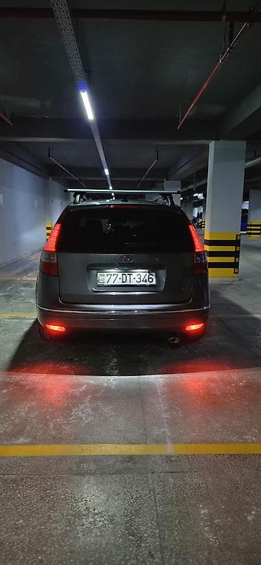Продажа авто: Hyundai i30: 1.6 л | 2008 г. Универсал — 10