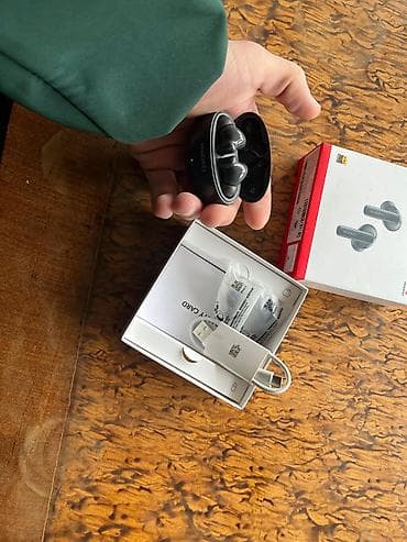 Микрофоны: Беспроводные (Bluetooth) Наушники, Huawei, цвет - Черный — 1