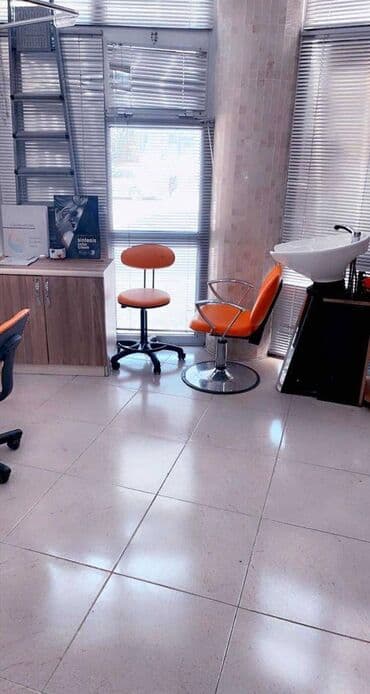 mingecevir obyekt: Nizami rayonu,Bona Dea hospital yaxınlığında,sahəsi 39kv olan gözəllik — 2