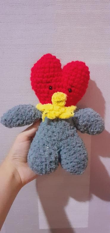 oyuncaq tir: BT21 TATA. Tam əl işidirtoxunmadır və yenidir .Daxilində sintifon — 2