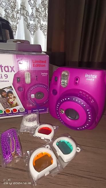 Fujifilm Instax mini 9 – Limited Edition, bənövşəyi rəng. işlənməyib