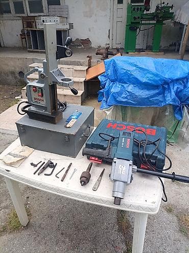 stepler böyük: Məhsul: Bosch GMB 32 maqnit əsaslı qazma standı + Bosch GBM 32-4 ağır — 3