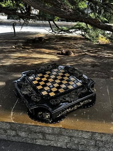 Şahmat Sahmat Çeşid çoxdu. Çatdırılma edilir. Dəst şəklində satılır