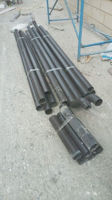 işlənmiş qapılar: Navalçalar işlənmişdi 2 il işlənib sora yenisi qoyulub deye — 2