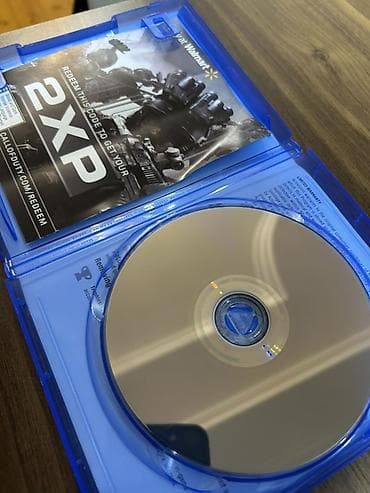 ps4 disc: Ekşn — 3