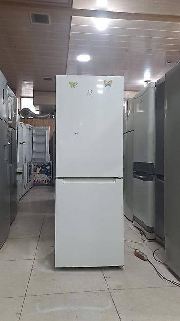 2 qapılı Indesit Soyuducu Satılır, rəng - Ağ