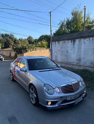 masin sat: Mercedes-Benz E 320: 3.2 l | 2002 il Sedan — 1