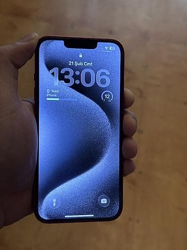 iphone 14 en ucuz: IPhone 13, 128 GB, Qırmızı, Zəmanət, Simsiz şarj, Face ID — 2