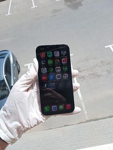 aple 13: IPhone 13 Pro, Yaşıl, Face ID — 2