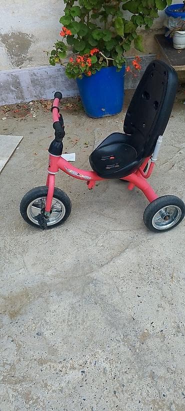 veloseped: Üçtəkərli velosiped ela veziyyetde .hec bir prablemi yoxdu.unvan 2ci — 2