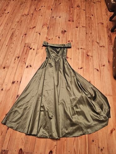 atlas donlar: Zeytun-yaşıl rəngdə zərif ziyafət/gecə paltarı. Parıltılı atlas-satən — 1