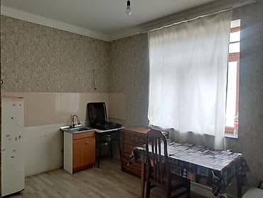 suraxanida evler: Sarayda 3 otaqlı kirayə həyət evi kirayə verilir. Yola, marketlərə — 8