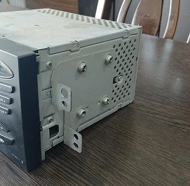 android maqnitola: Maqnitol, AUX — 7