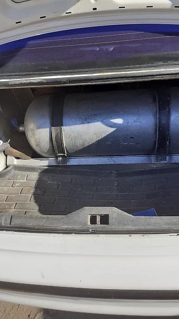 bmv sekileri: Avtomobil üçün QAZ avadanlığı komplekti Tərkib: - Silindrik qaz — 2