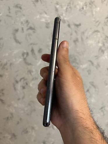 ucuz tel: Samsung Galaxy S21, 128 GB, rəng - Boz, Barmaq izi — 9