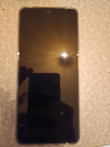 mini android telefonlar: Motorola Moto G6, 256 GB, rəng - Bej, Sensor, İki sim kartlı, Barmaq izi — 3