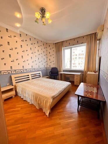 nərimanovda köhnə tikili evlər: Nərimanov Rayonu 17 mərtəbəli binanın 11 ci mərtəbəsində 3 otaqlı — 4