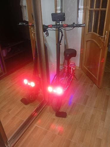 electro gitara: Elektrik skuter – E‑SCOOTER - Güclü ön LED fara və arxa işıq — 3