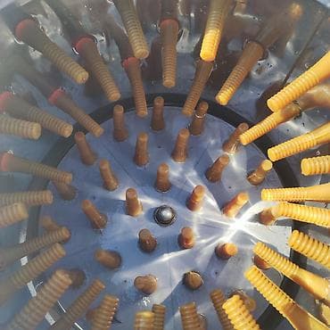 Quşlar: Toyuq yolma maşını. iki aydır alınıb.ünvan; yeni Ramana — 4