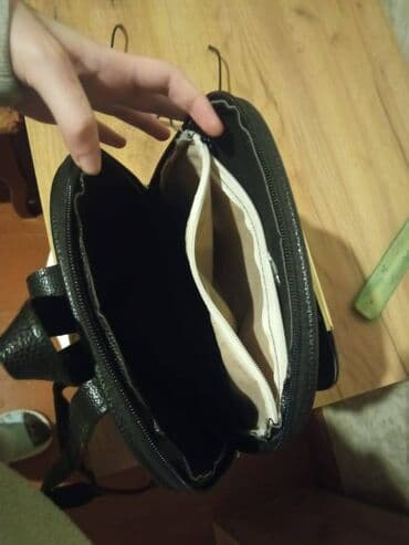 qaşlı çanta: Əla vəziyyətdə, işlənməmiş bel çantası. Ön cibi və içində kiçik cibi — 4