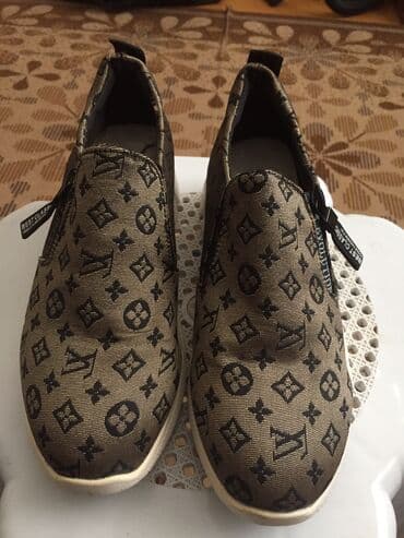 nike qaçış üçün qadın krossovkaları: Ölçü: 38, rəng - Qızılı, Yeni — 3