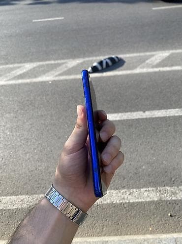 xiaomi miband: Xiaomi Mi 8, 32 ГБ, 
 Face ID — 5