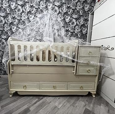 Beşiklər: Oğlan və qız üçün, Dördbucaq, Beşik, Dəst ilə — 1