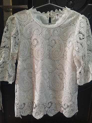 cins: Ağ rəngli krujeva bluz - Material: sıx, naxışlı krujeva üst qat, altı — 1